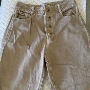 Zara Women’s Khaki Button-Fly Wide Crop Pant